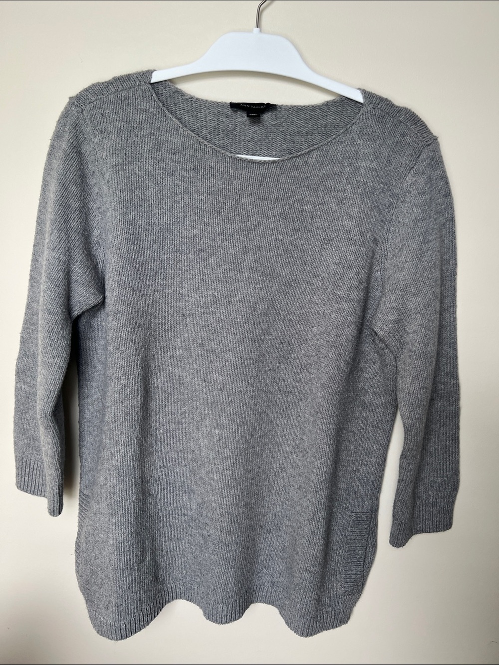 Ann Taylor Light Gray Crewneck Sweater